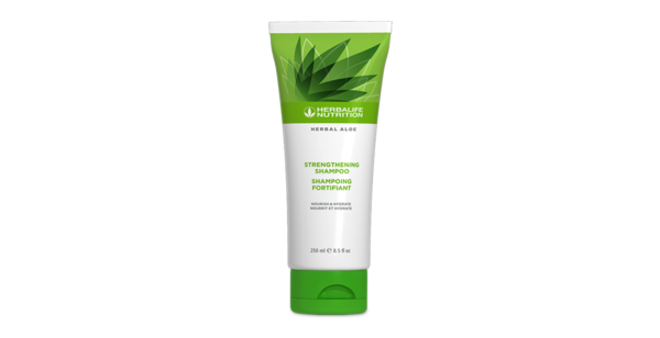 Herbal Aloe Shampoo Fortificante 250 ml Herbal Aloe Shampoo Fortificante 250 ml